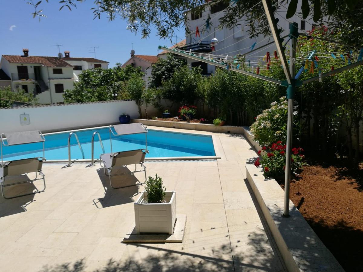Ferienhaus Bozena Appartment 1 Vrsar Bagian luar foto
